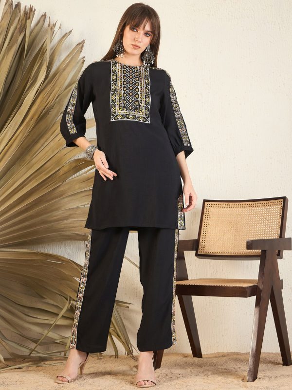 Women Black Solid Co-Ords With Trousers Set - Taantav Online